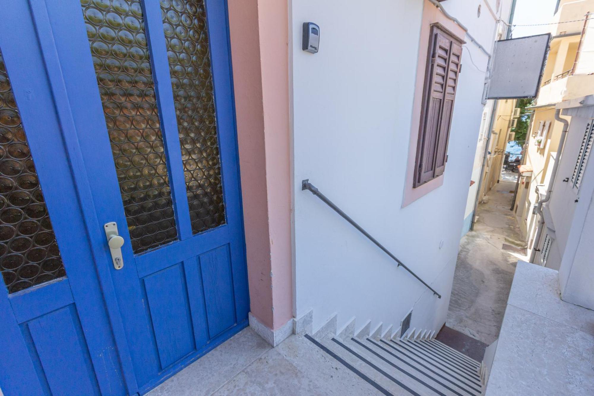 Rooms & Studio Apartments By The Way Baska  Exterior photo